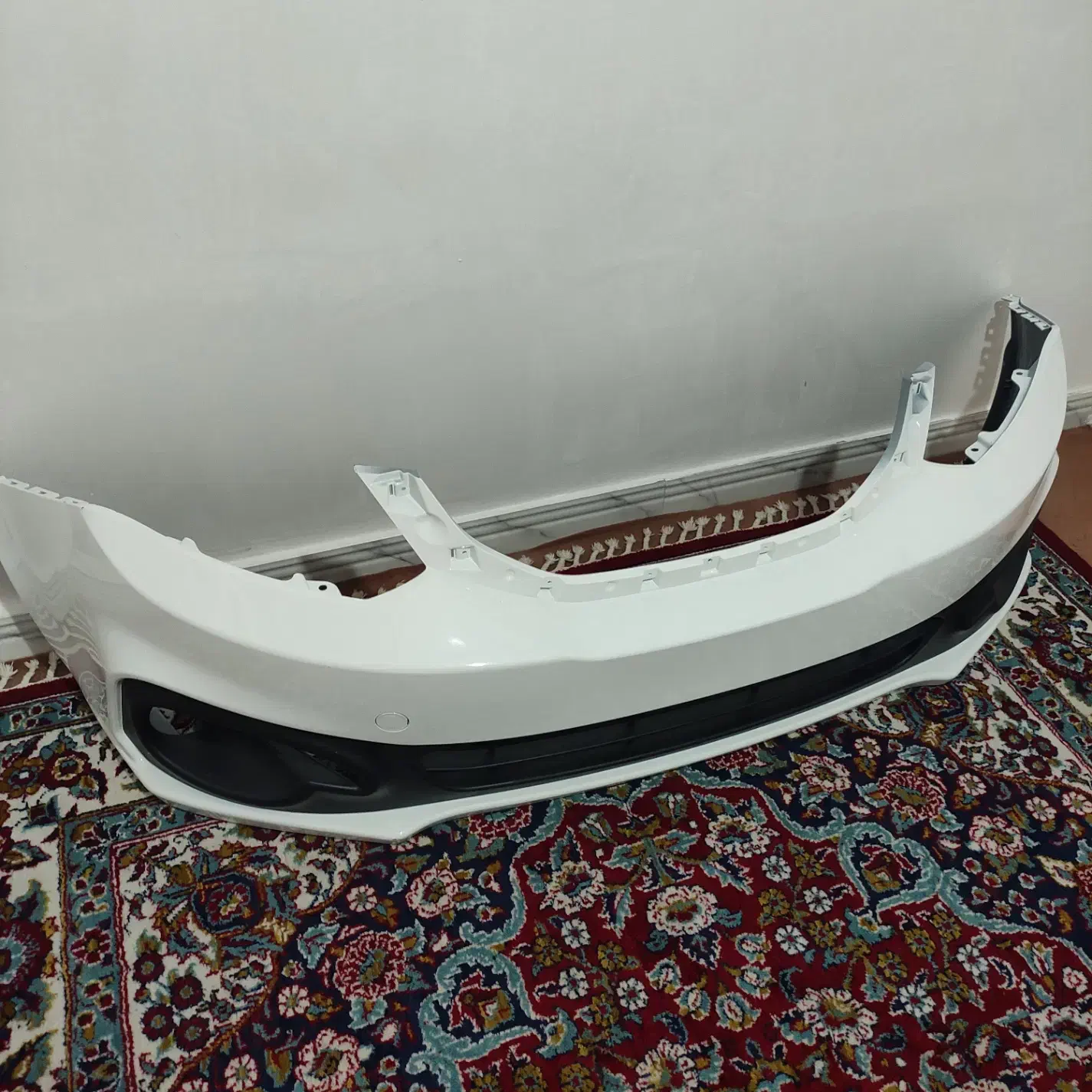 سپر جلو سایناs|قطعات یدکی و لوازم جانبی|رشت, نظری|دیوار