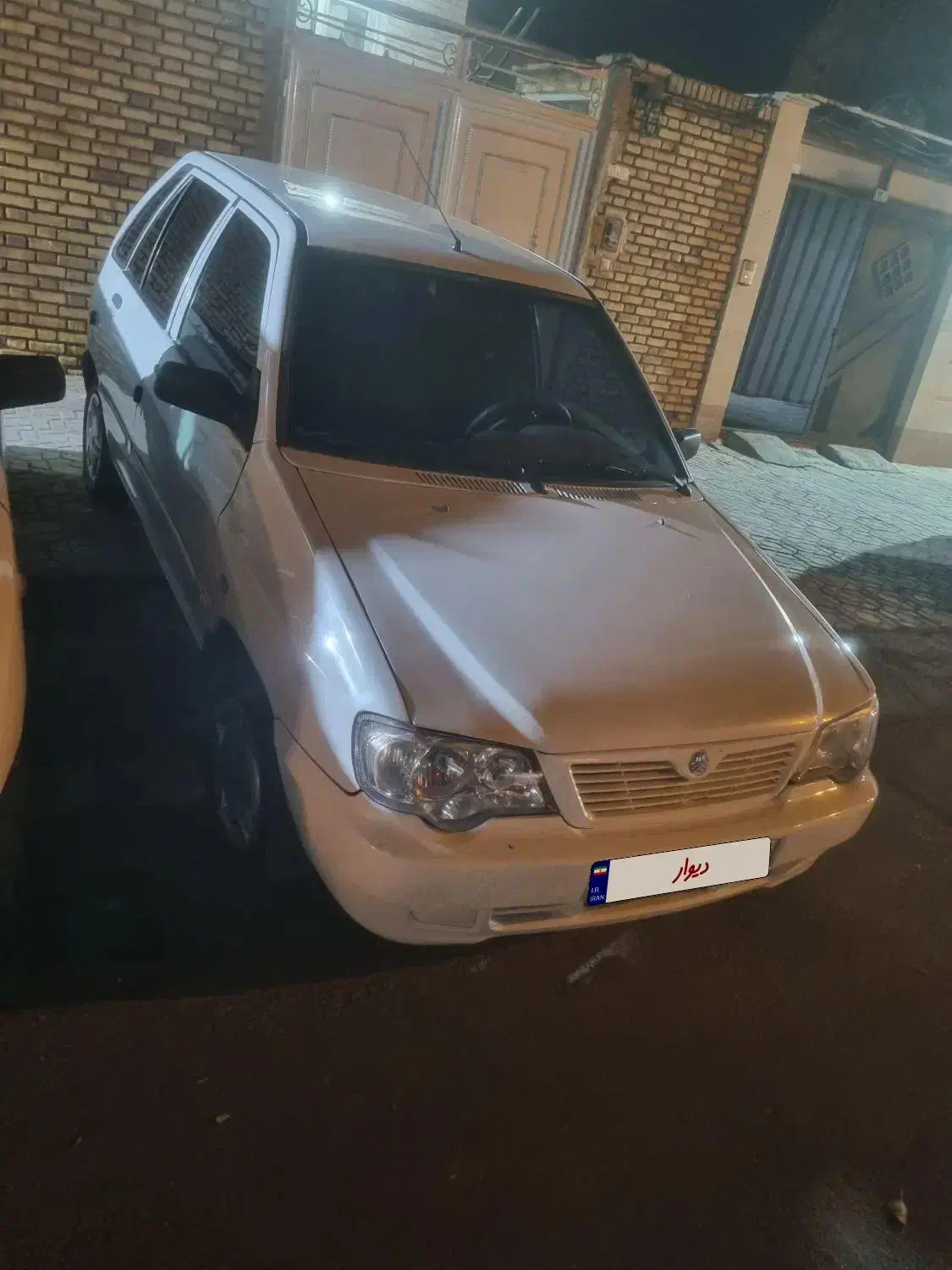 ۱۱۱فروش نقدی یا معاوضه با پراید|خودرو سواری و وانت|قائن, |دیوار