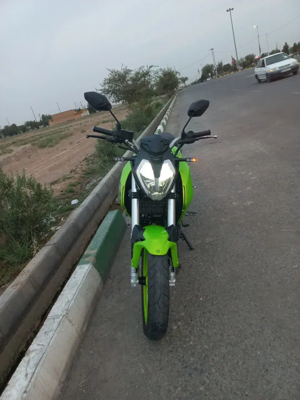 بنلی ۱۸۰ s استثنایی بشرط فسفری|موتورسیکلت|قم, بنیاد|دیوار