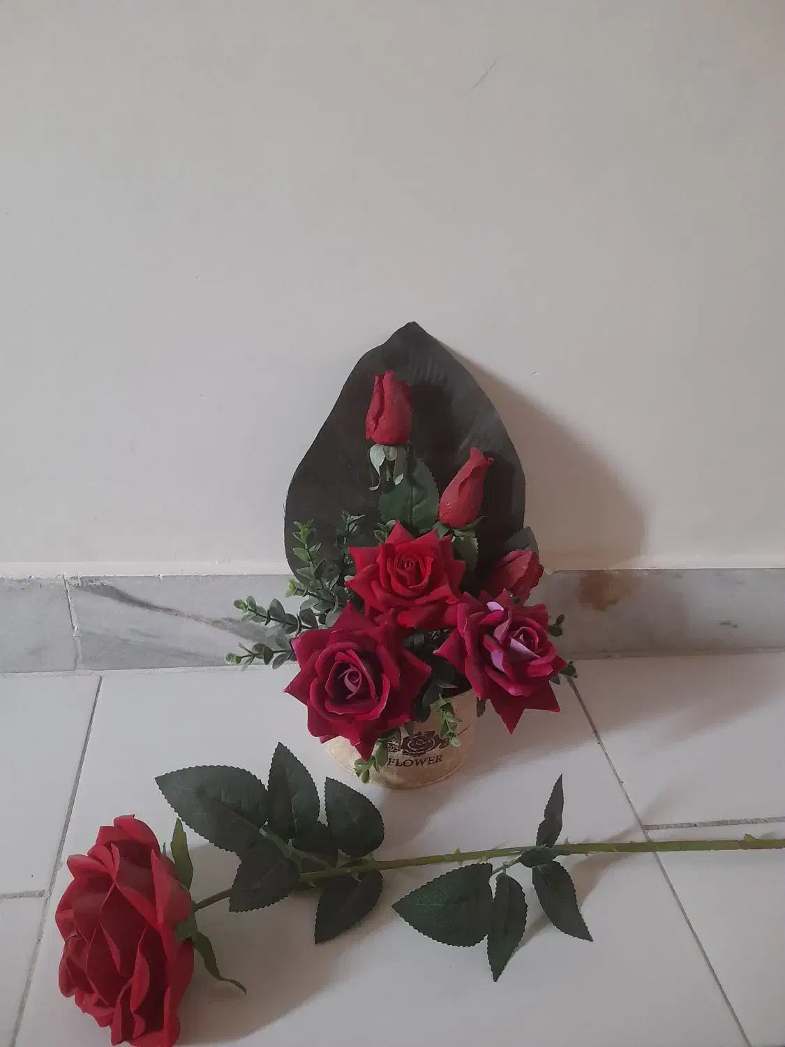 کاملا تمیز و سالم|گل مصنوعی|محمدشهر, جعفرآباد|دیوار