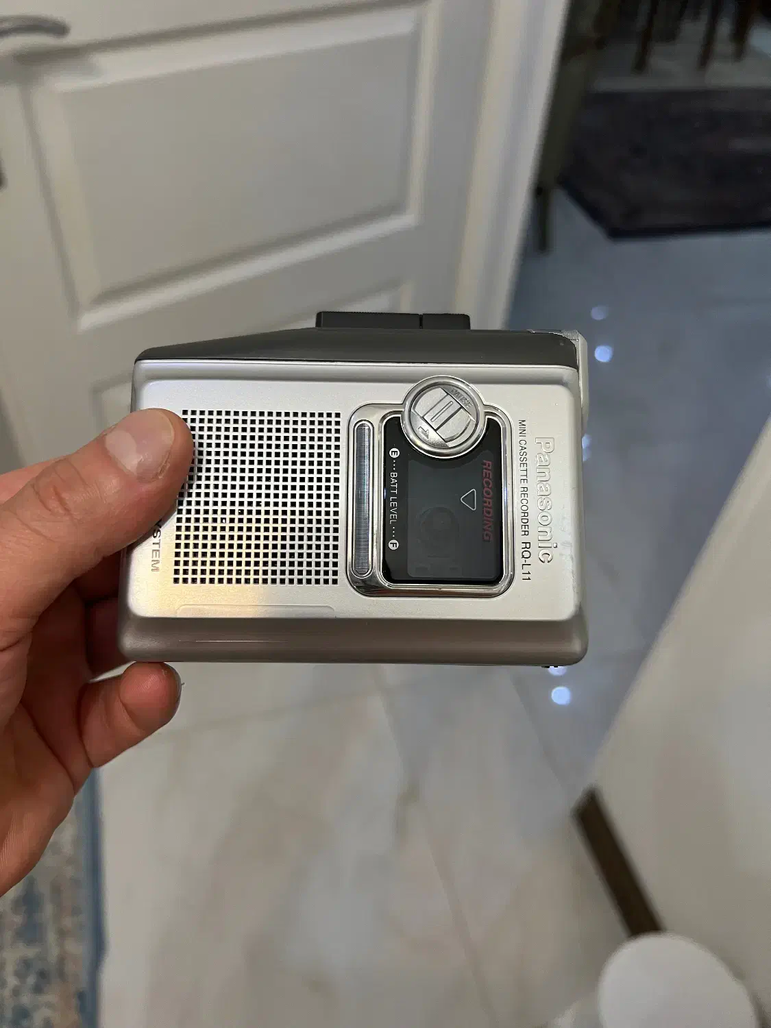 واکمن پاناسونیک|پخش‌کننده همراه|کرج, باغستان|دیوار