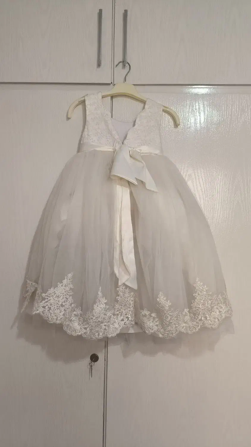 لباس عروس|لباس|پرند, فاز ۴|دیوار