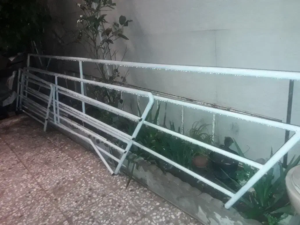 بوفه و یکسری لوازم منزل دارم فروشی|بوفه، ویترین، کنسول|گنبد کاووس, |دیوار