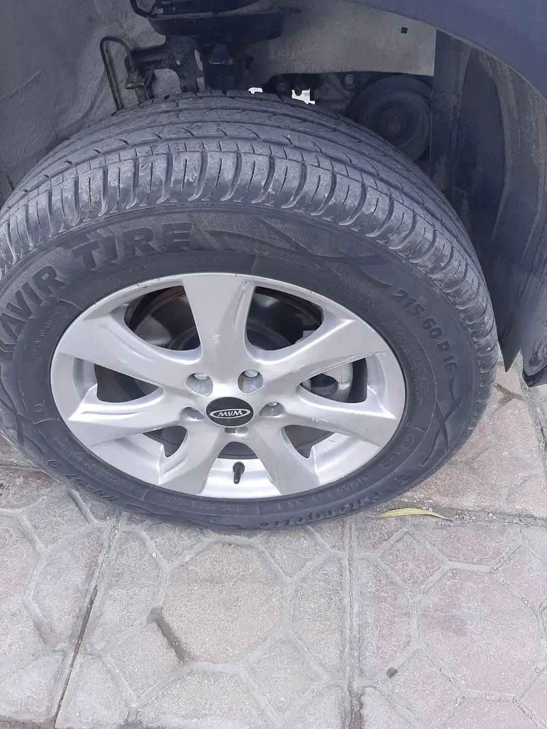 دو حلقه لاستیک ۸۰ درصد کویر|قطعات یدکی و لوازم جانبی|چمران, |دیوار