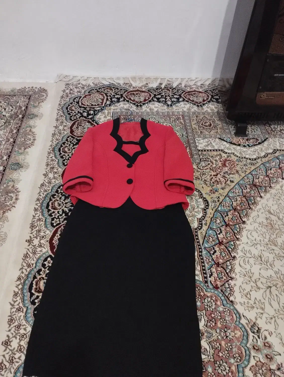 پارچه ولباس|لباس|خرم‌آباد, |دیوار