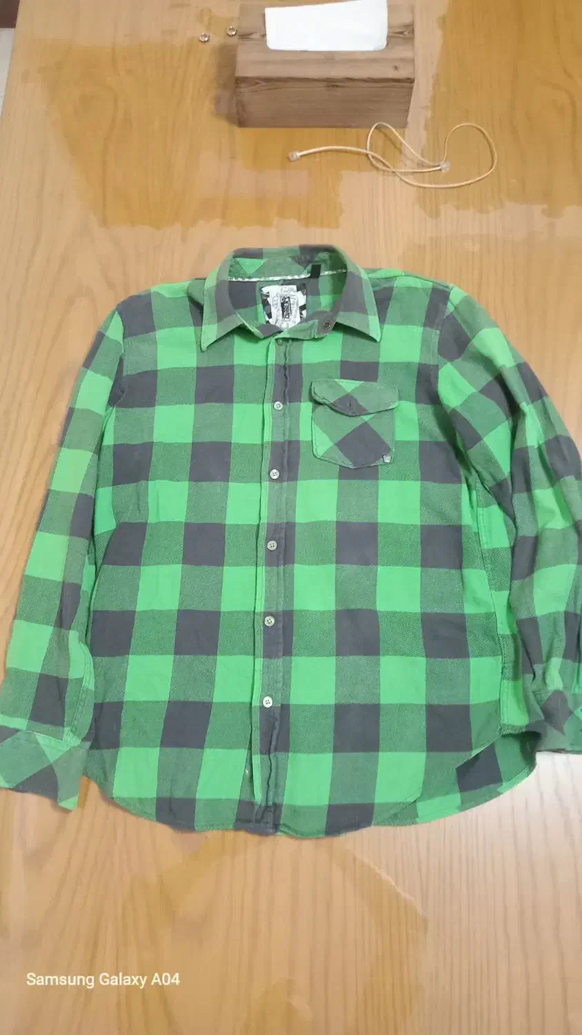 کاپشن سورمه ای مردانه در حد نو سایز لارچ|لباس|رشت, پل تالشان|دیوار