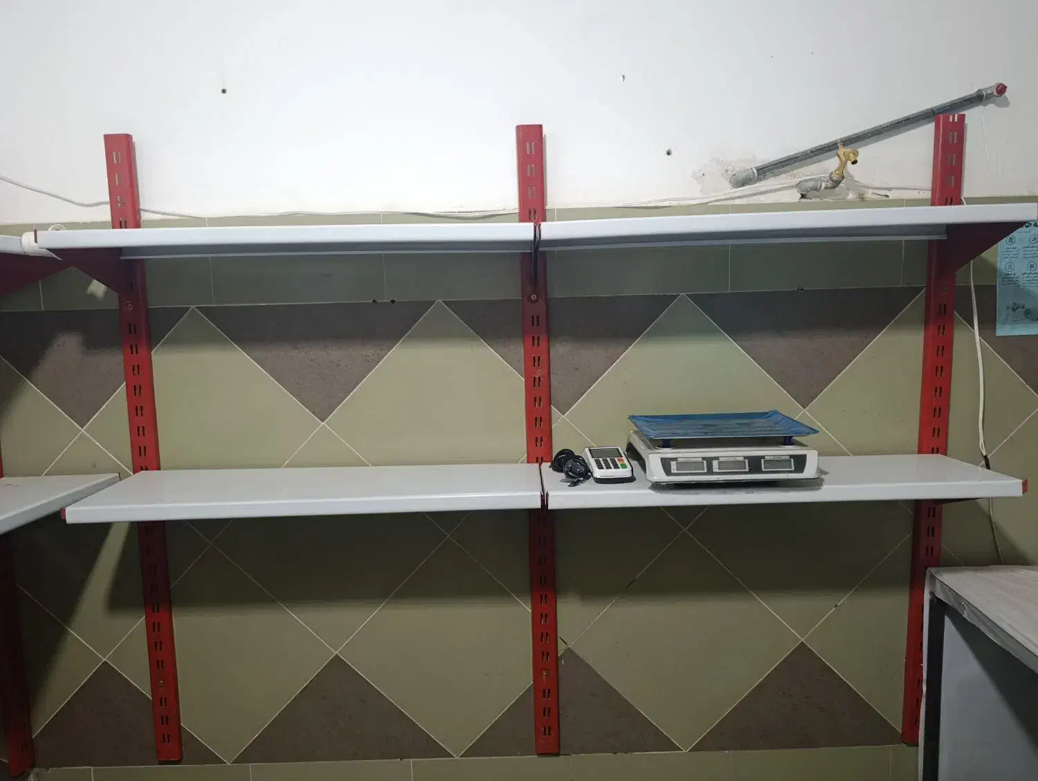 قفسه فروشی نونو|فروشگاه و مغازه|کبودرآهنگ, |دیوار