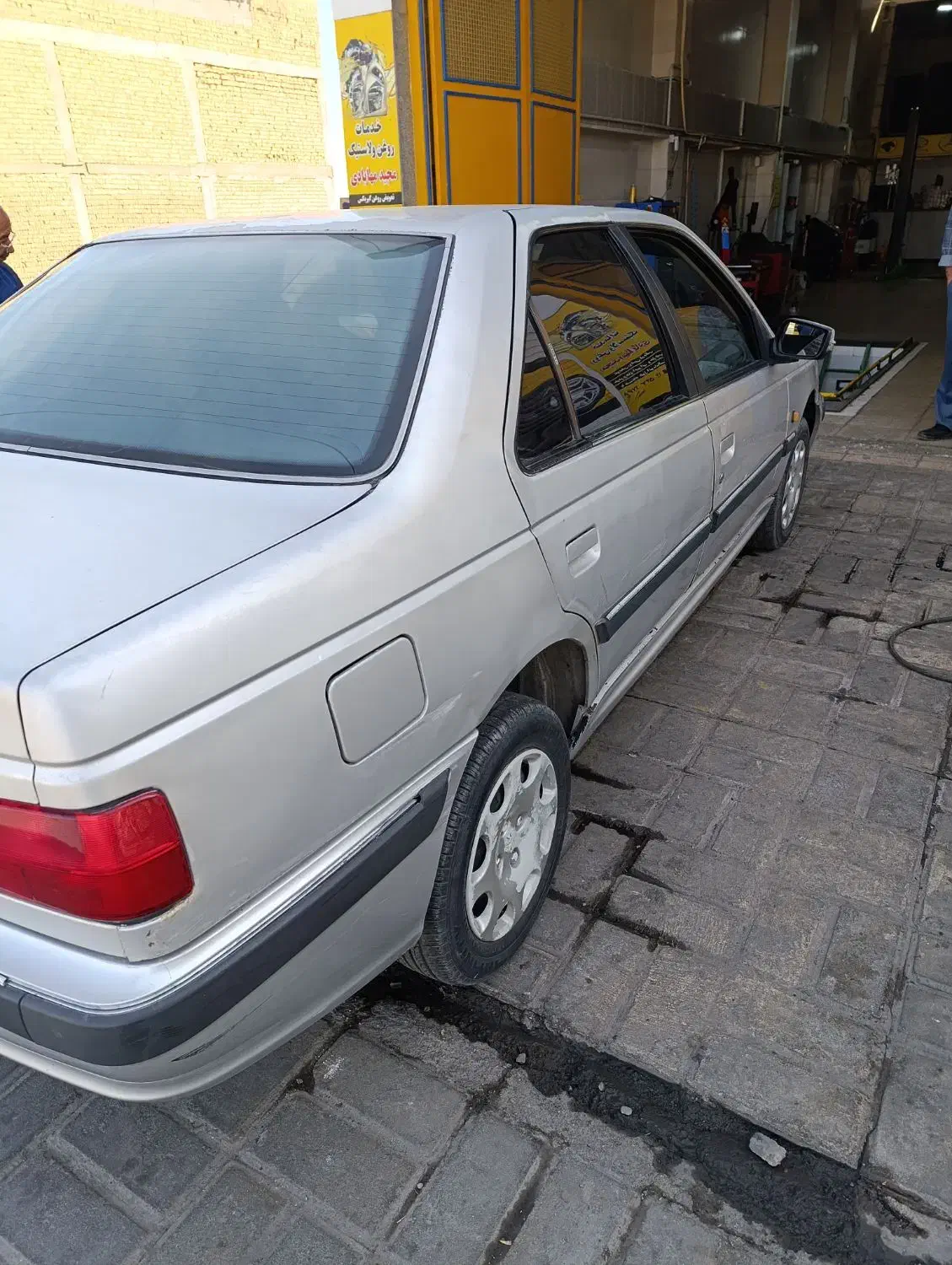 پژو پارس نقره ایی|خودرو سواری و وانت|سمنان, |دیوار