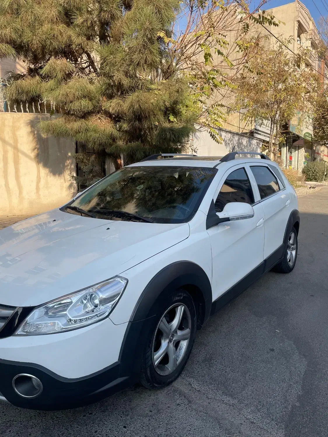 اچ سی کراس|خودرو سواری و وانت|کرج, کوی مدرس|دیوار