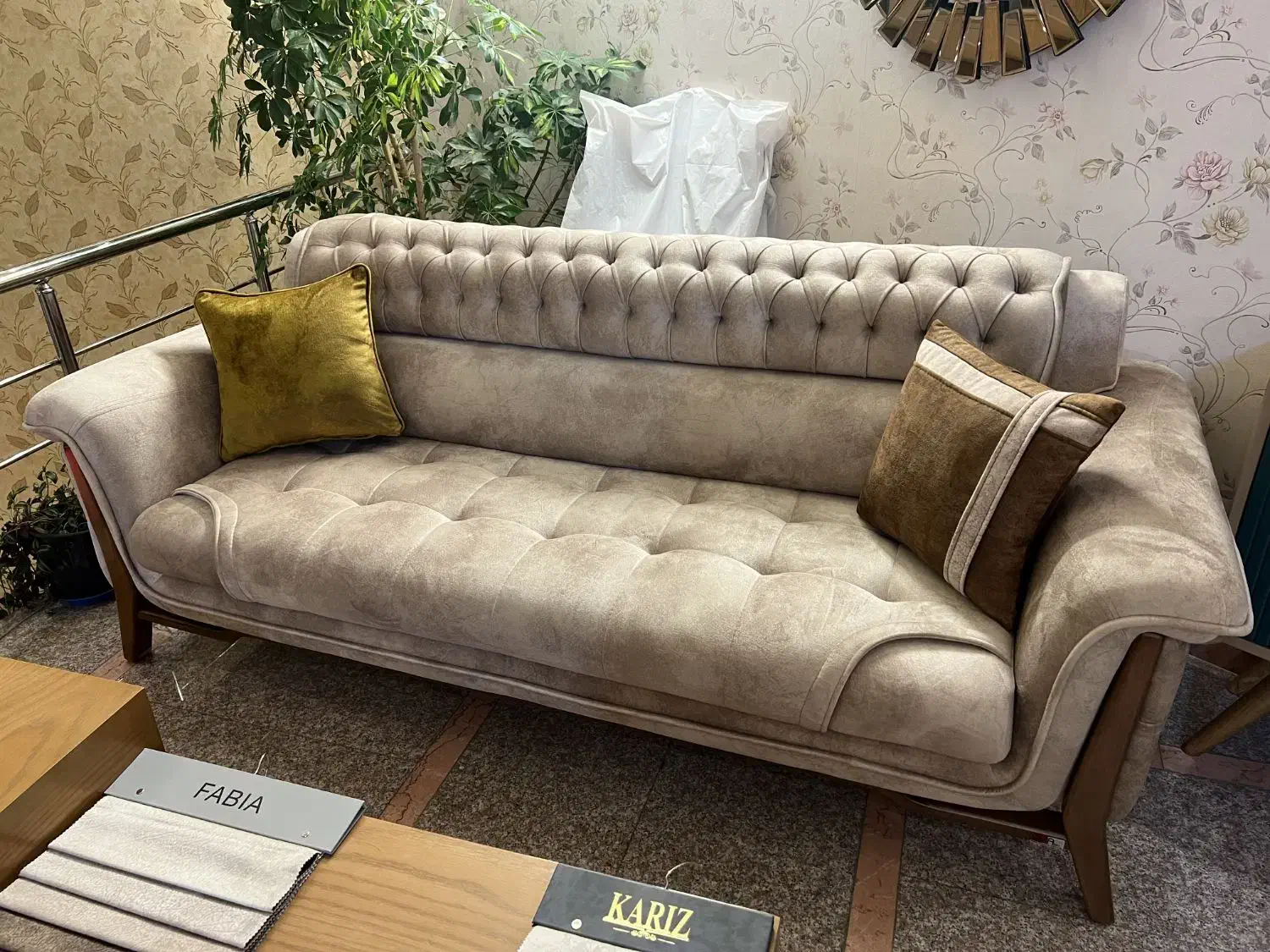 مبل|مبلمان خانگی و میز عسلی|بروجرد, |دیوار