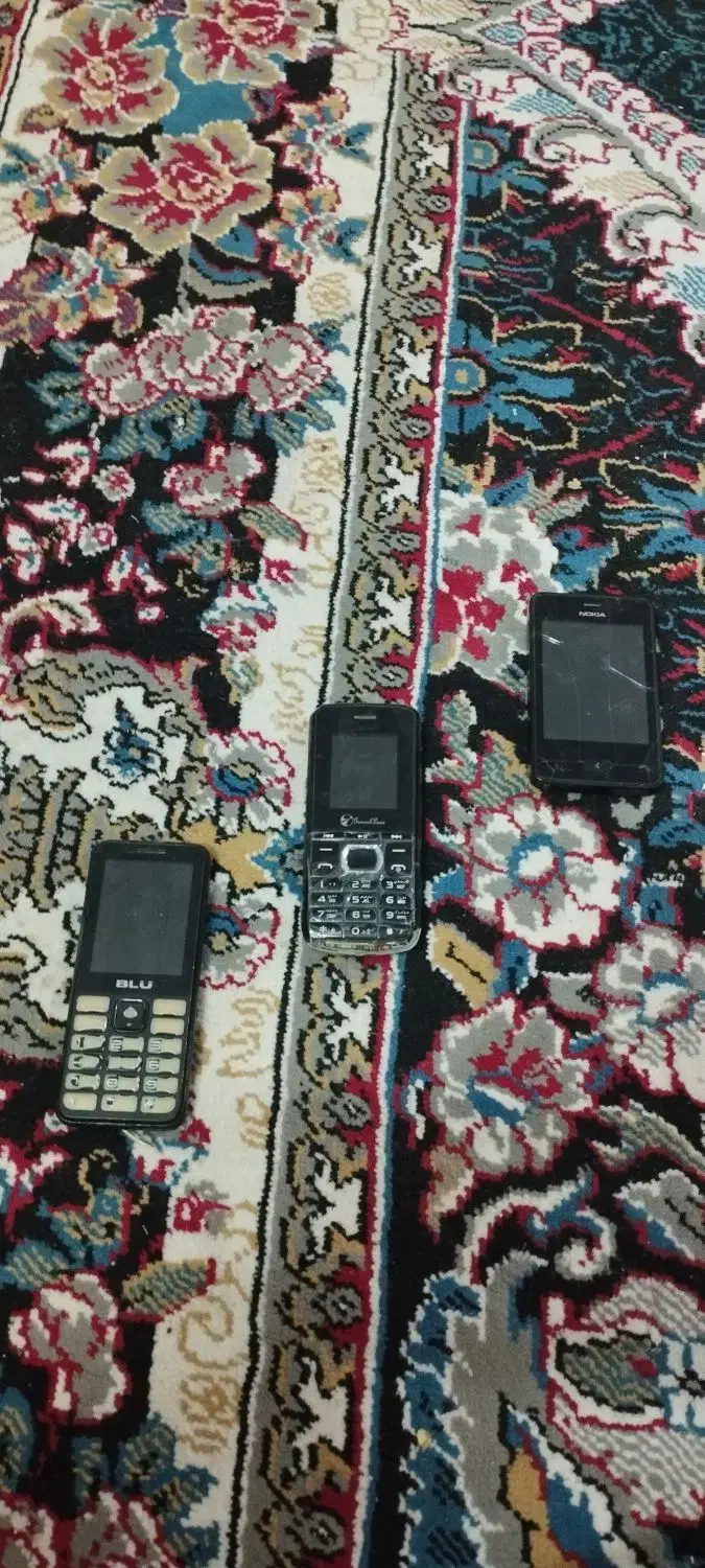 گوشی نوکیا|موبایل|تربت جام, میان جام|دیوار