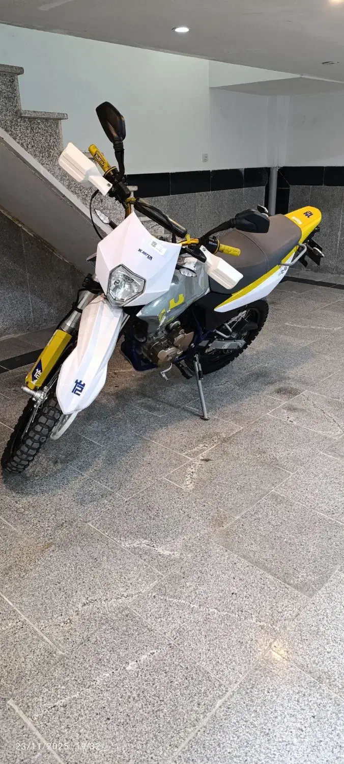 موتور تریل250 در حد صفر|موتورسیکلت|خرمآباد, |دیوار