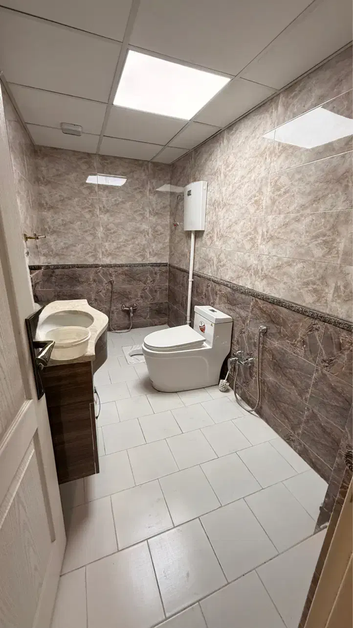 ۱۶۰متری سه خوابه/بلوار مژدی/شهرک نفت/ویو ابدی