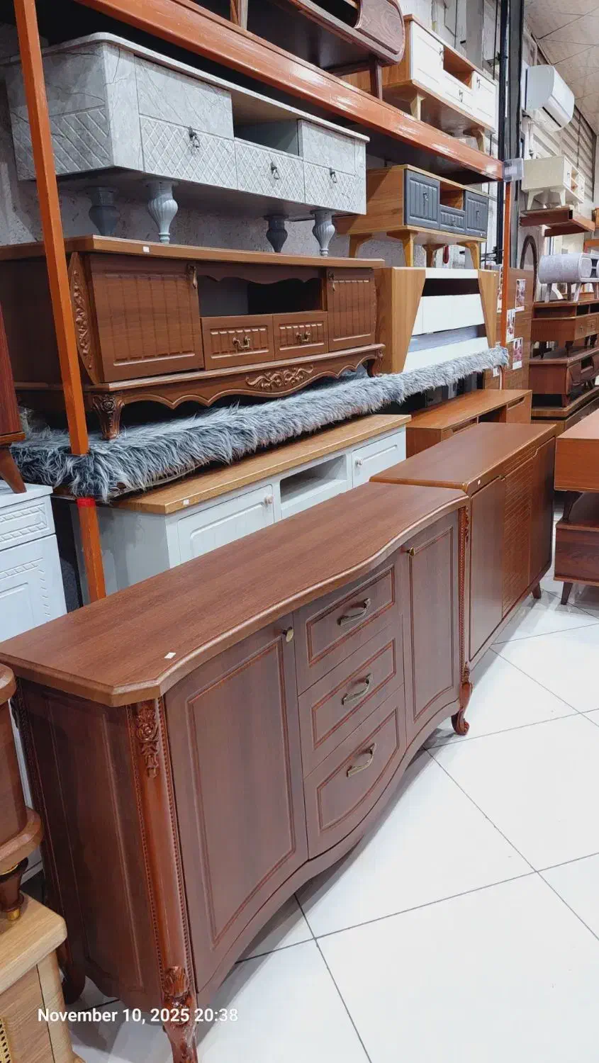 جلو مبلی و عسلی درنا|مبلمان خانگی و میز عسلی|رشت, یخسازی|دیوار