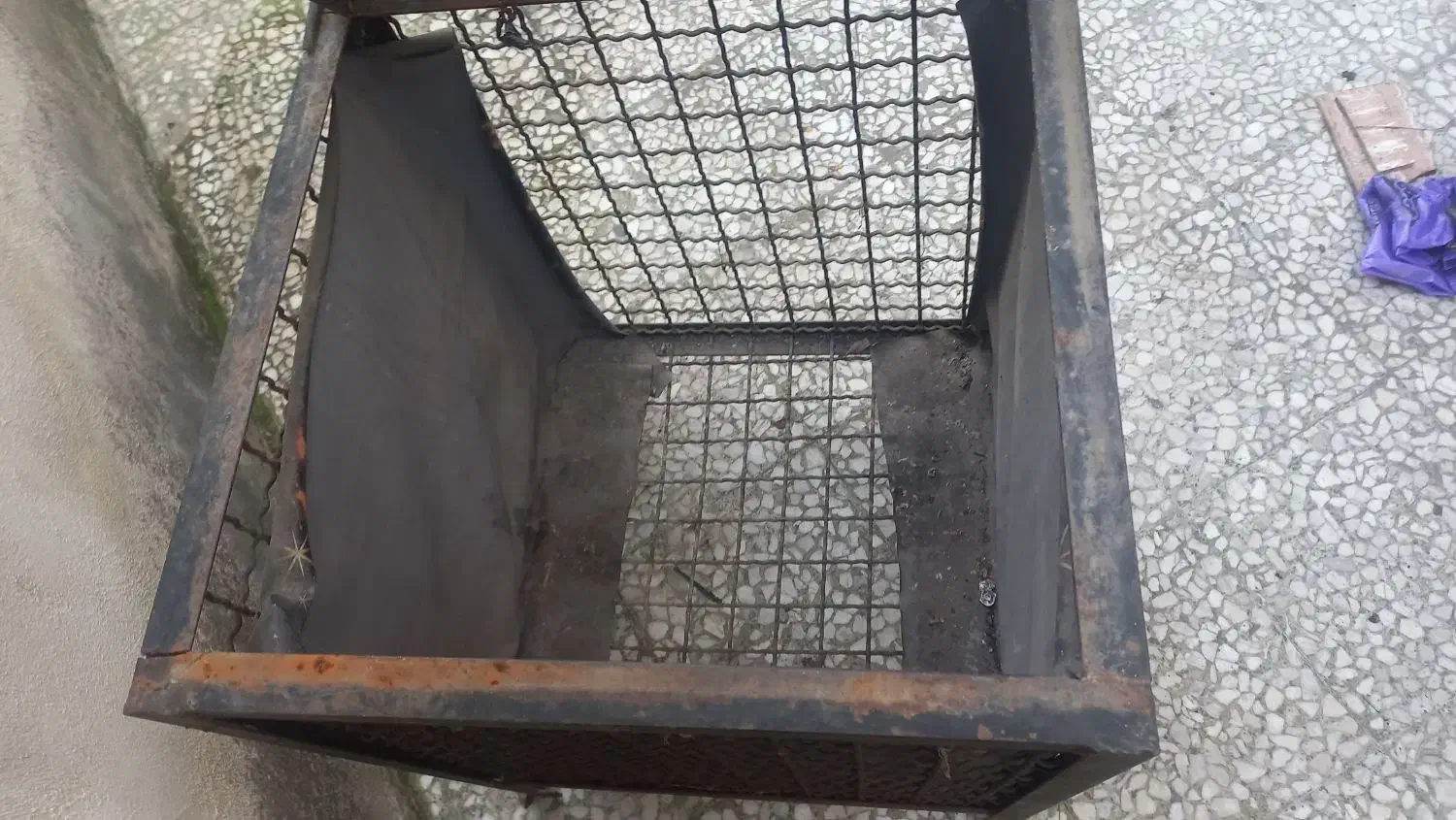 سطل زباله آهنی ۵۰×۵۰|لوازم نظافت|رشت, علی آباد|دیوار