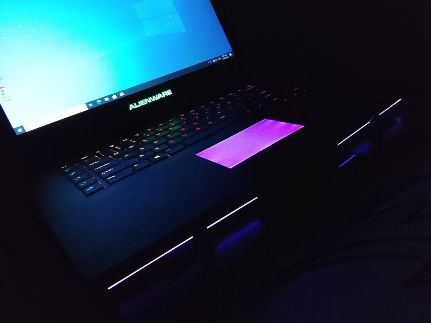 ALIENWARE|رایانه همراه|مشهد, شهرک مهر آباد|دیوار
