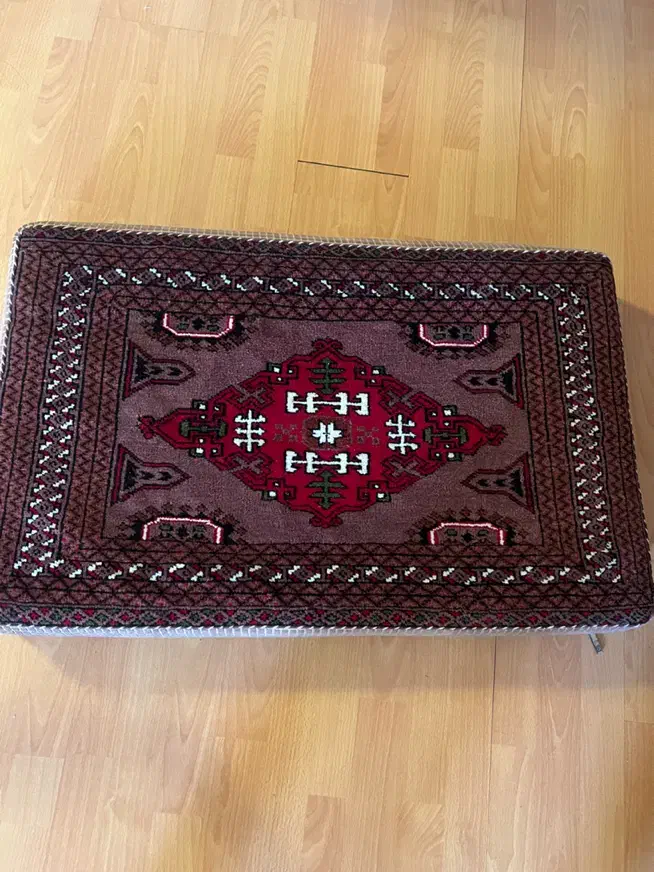 ۲ عدد پشتی  دستباف|پشتی|تبریز, |دیوار