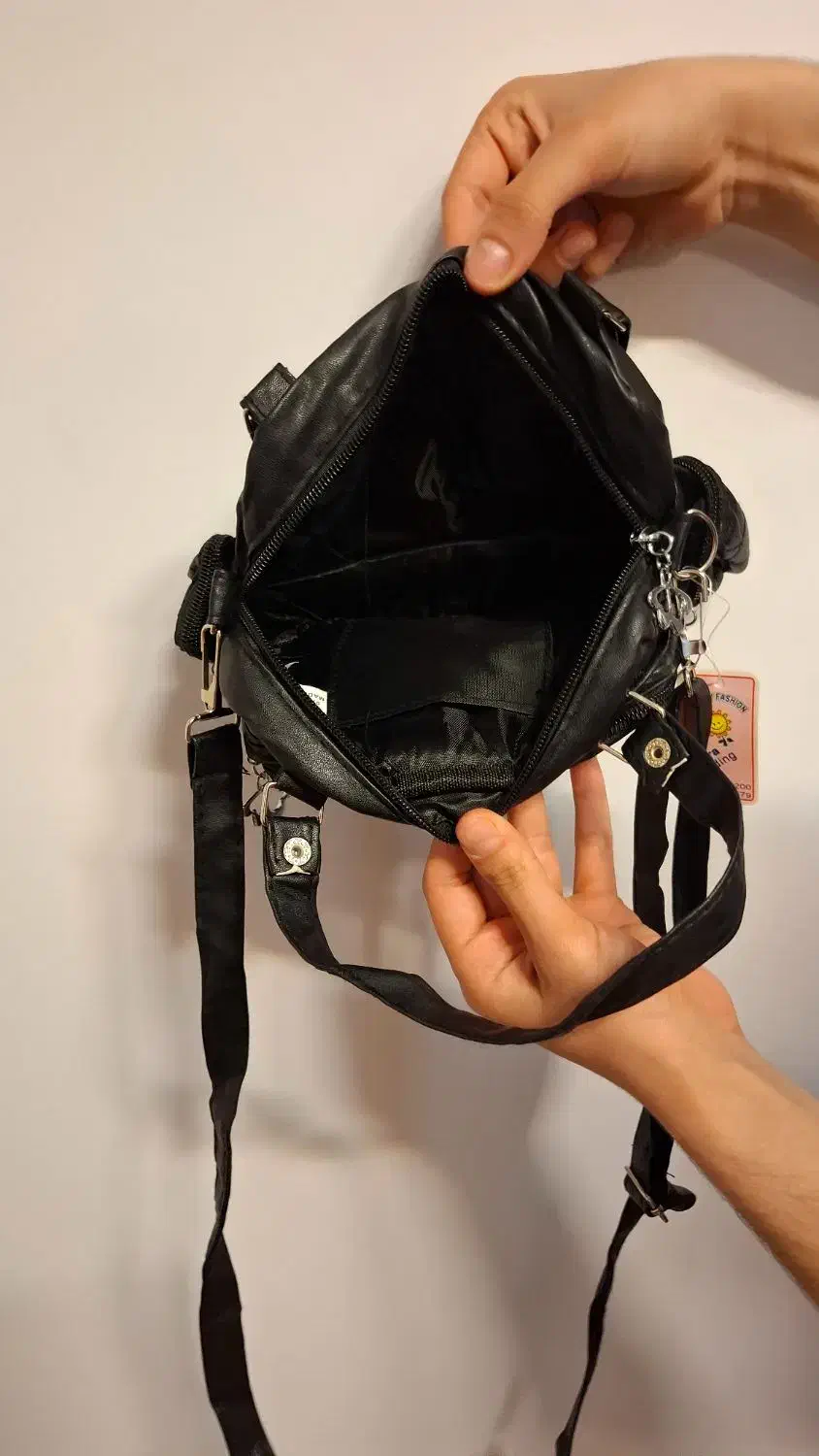 کیف رو دوشی|کیف، کفش، کمربند|اردبیل, |دیوار