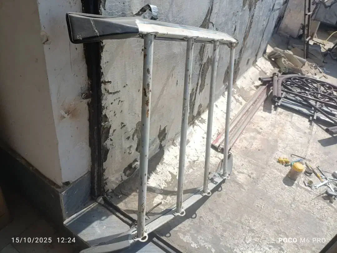 باربند تیبا|قطعات یدکی و لوازم جانبی|شیراز, پانصد دستگاه ارتش|دیوار