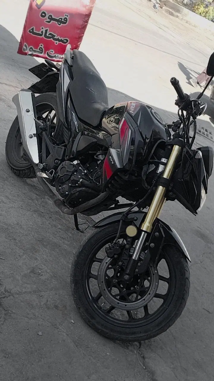 لیفان 200cc|موتورسیکلت|ملایر, |دیوار