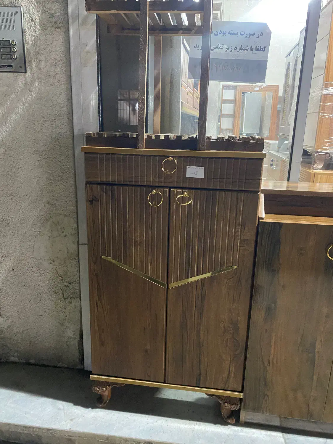 جاکفشی|جاکفشی، کمد، دراور|گرگان, |دیوار