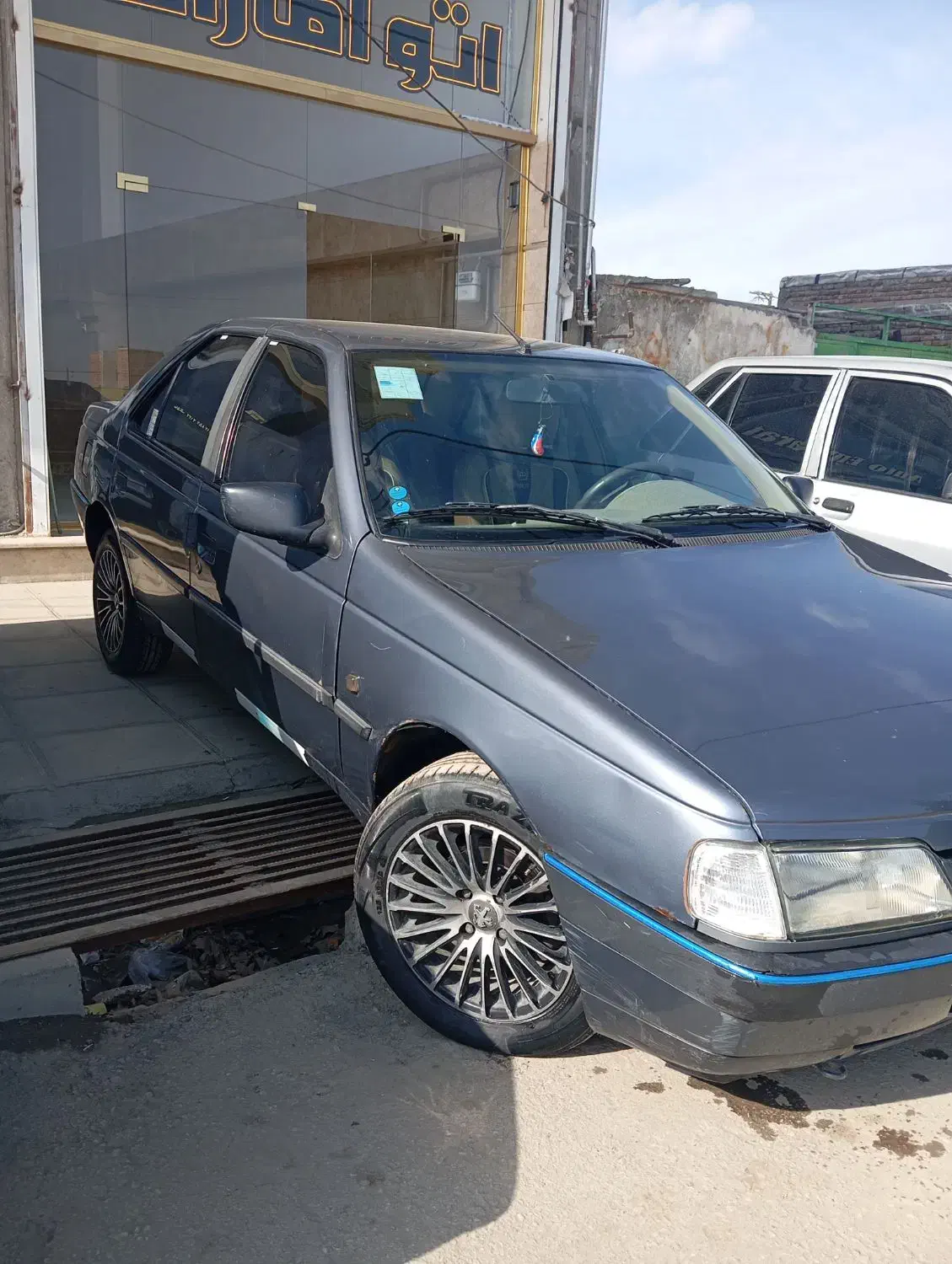 پژو 405|خودرو سواری و وانت|ارومیه, |دیوار