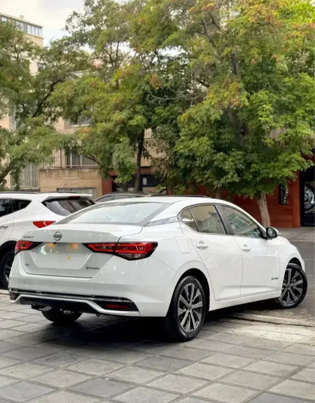 نیسان سیلفی وارداتی/NISSAN SYLPHY 2025|خودرو سواری و وانت|اصفهان, جلفا|دیوار