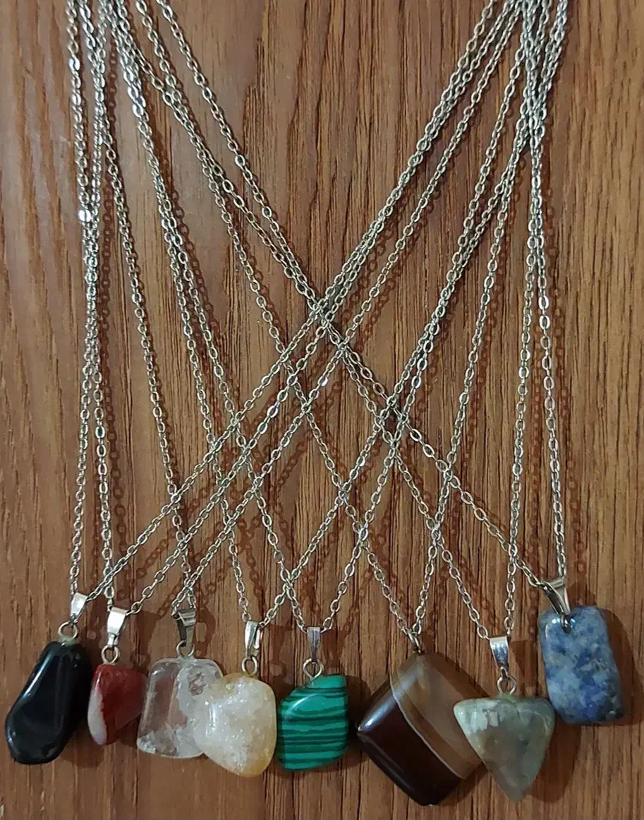 گردنبند سنگ طبیعی|جواهرات|شیراز, جانبازان|دیوار