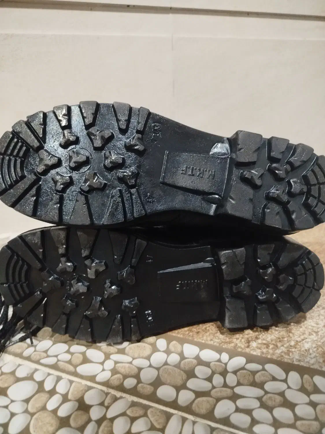 پوتین|کیف، کفش، کمربند|کوهدشت, |دیوار