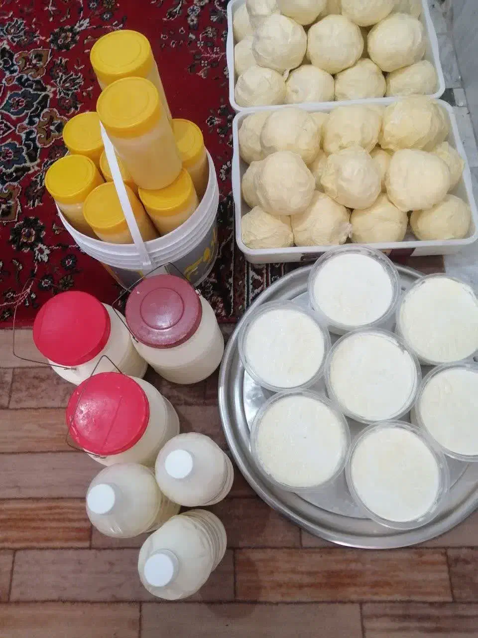 کره محلی|خوردنی و آشامیدنی|قم, چهل درخت‎|دیوار