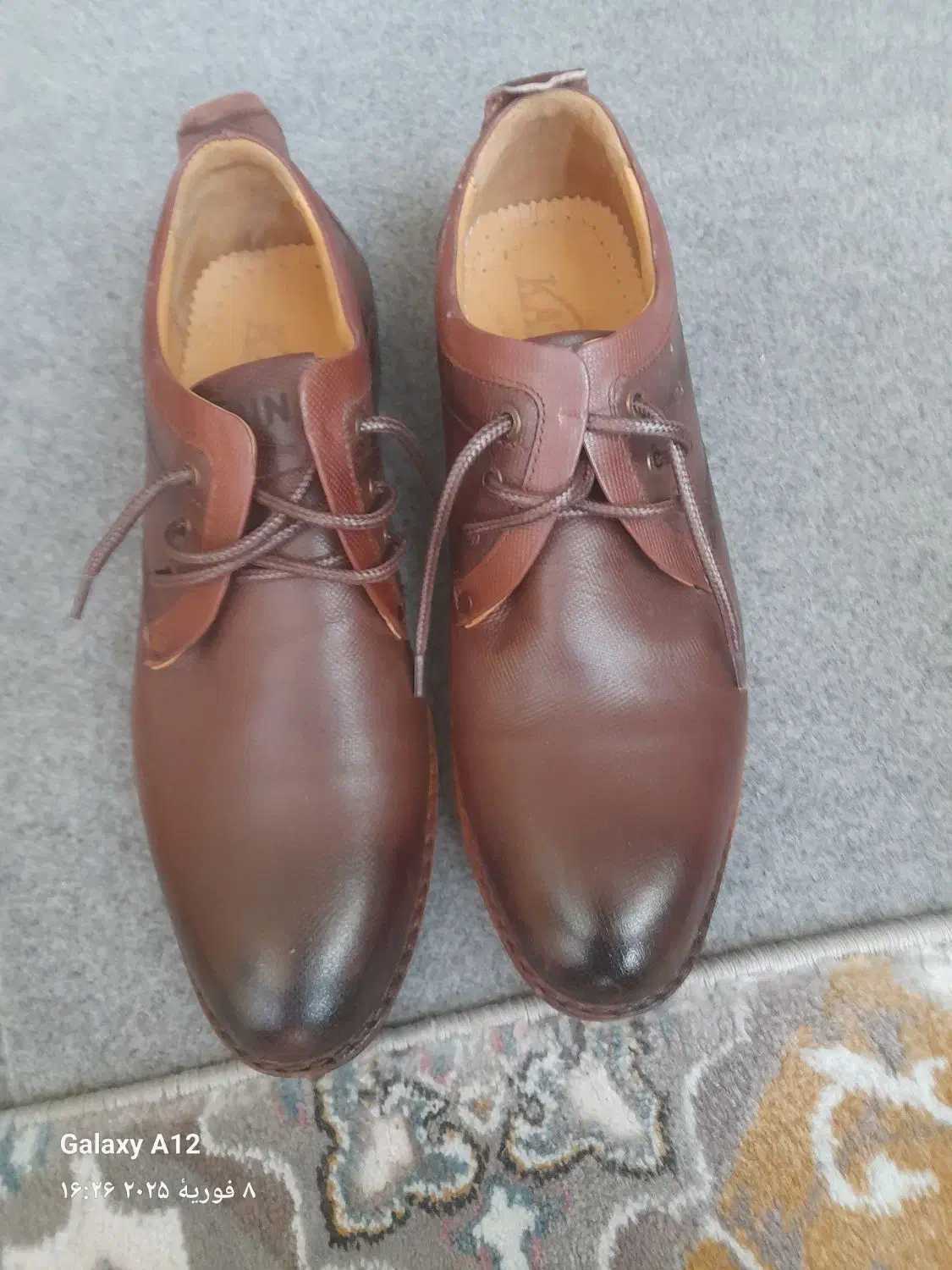 کفش مجلسی|کیف، کفش، کمربند|برخوار, |دیوار