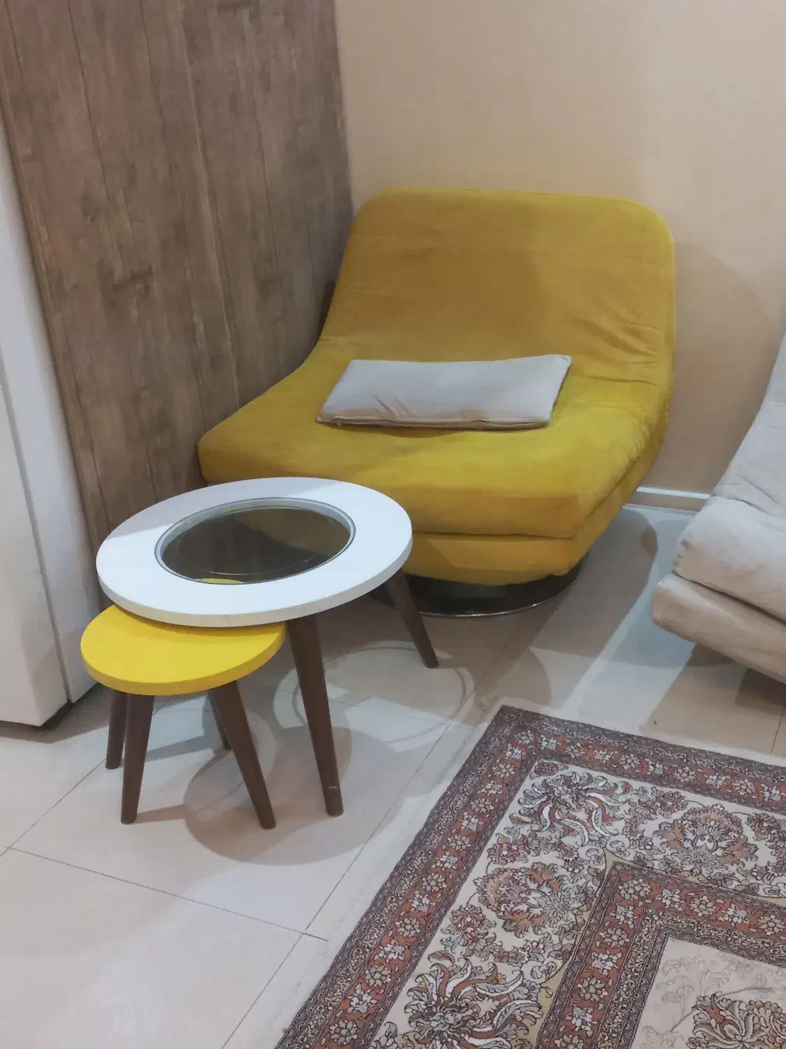 مبل راحتی ،نیم ست،تک نفره گردون|مبلمان خانگی و میز عسلی|تهران, سردارجنگل|دیوار