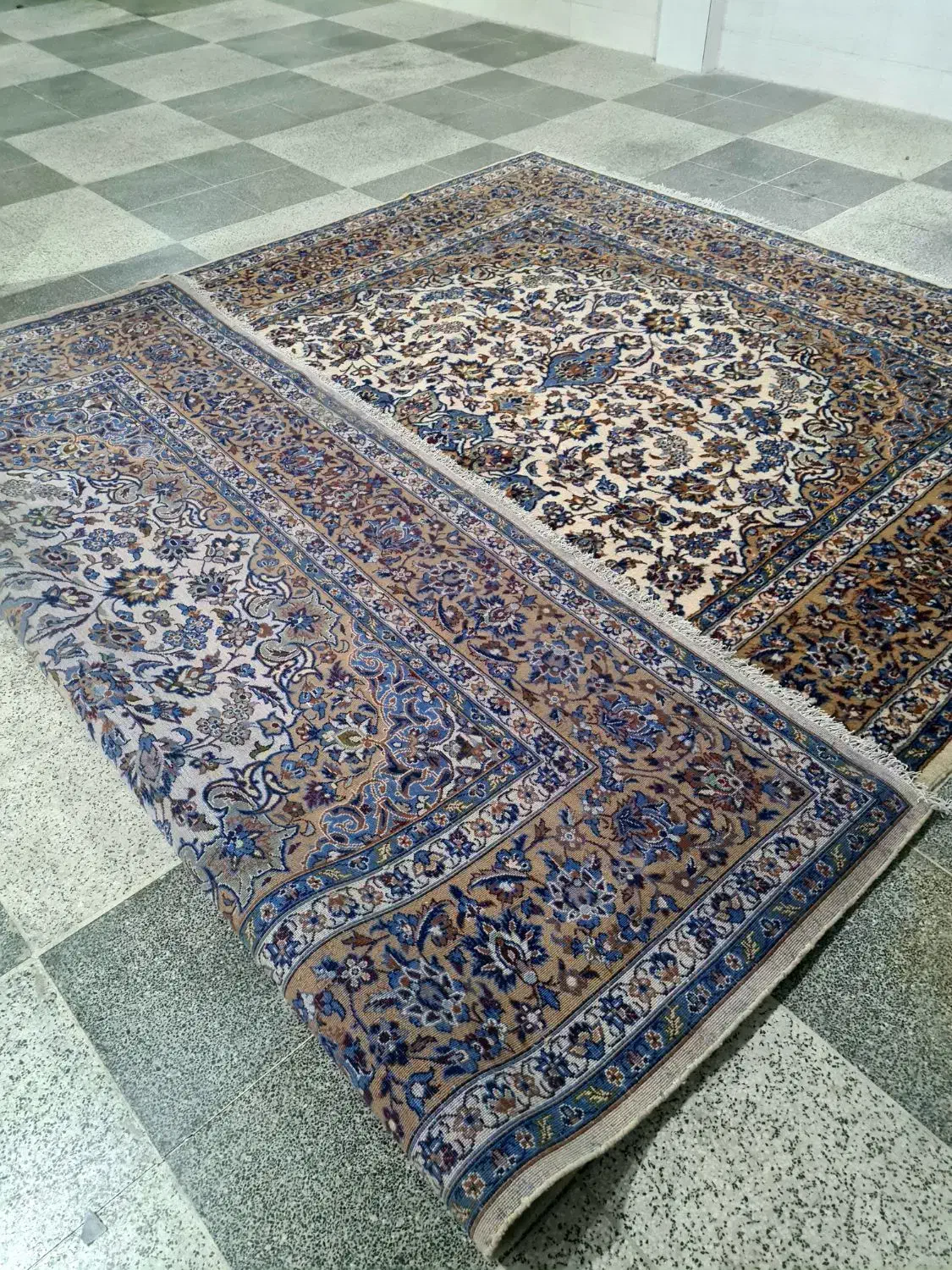 فرش دستبافت|فرش|شیراز, شاه قلی بیگی|دیوار