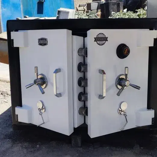 معدن انواع گاوصندوق دل خواه شما هستیم|ابزارآلات|ساوه, |دیوار