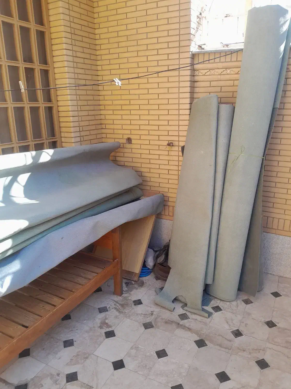 موکت دست دوم اب نخورده سالم|موکت|شیراز, جانبازان|دیوار