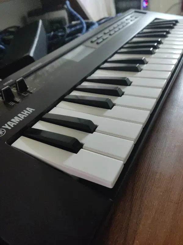 کیبورد سینتیسایزر Yamaha reface-dx|پیانو، کیبورد، آکاردئون|تهران, شهرک ولیعصر جنوبی|دیوار