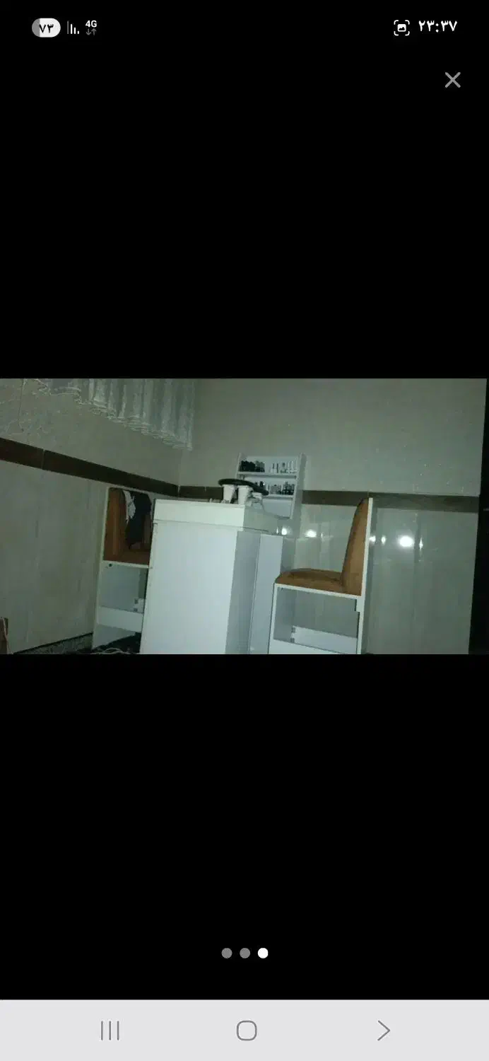 میز ناخن کاری با دو صندلی|آرایشگاه و سالنهای زیبایی|چهاردانگه (تهران), |دیوار