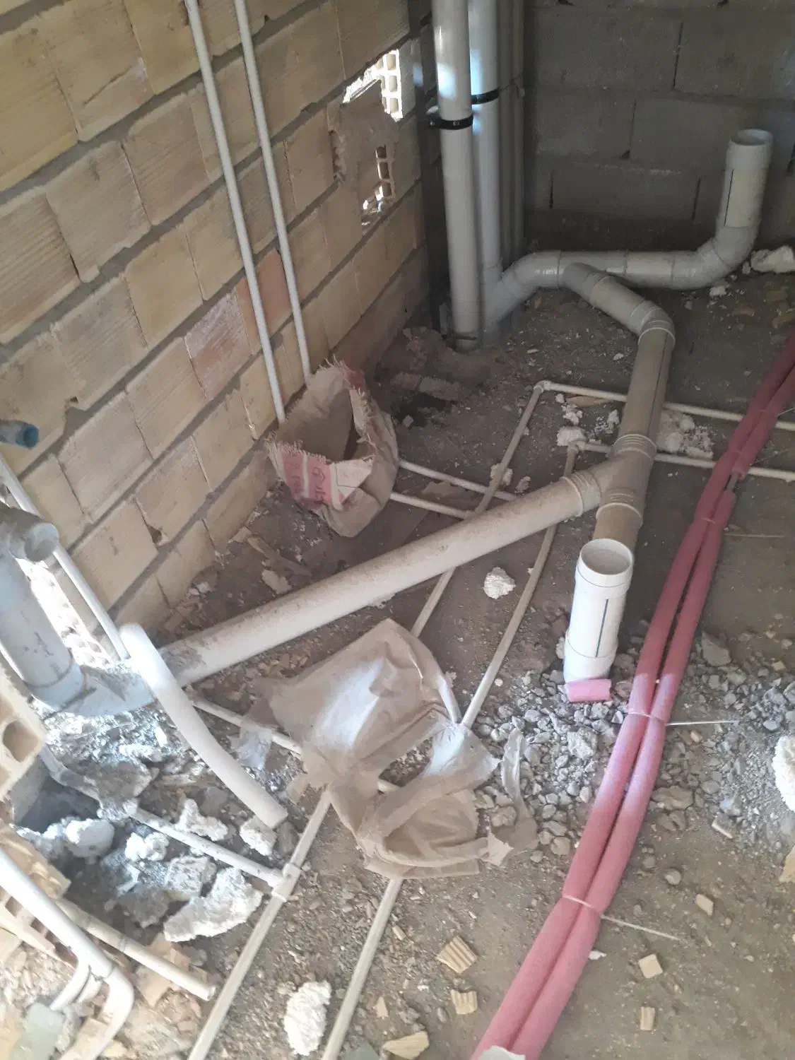 شاگرد تاسیسات لوله کشی|استخدام معماری، عمران و ساختمانی|قم, پردیسان|دیوار