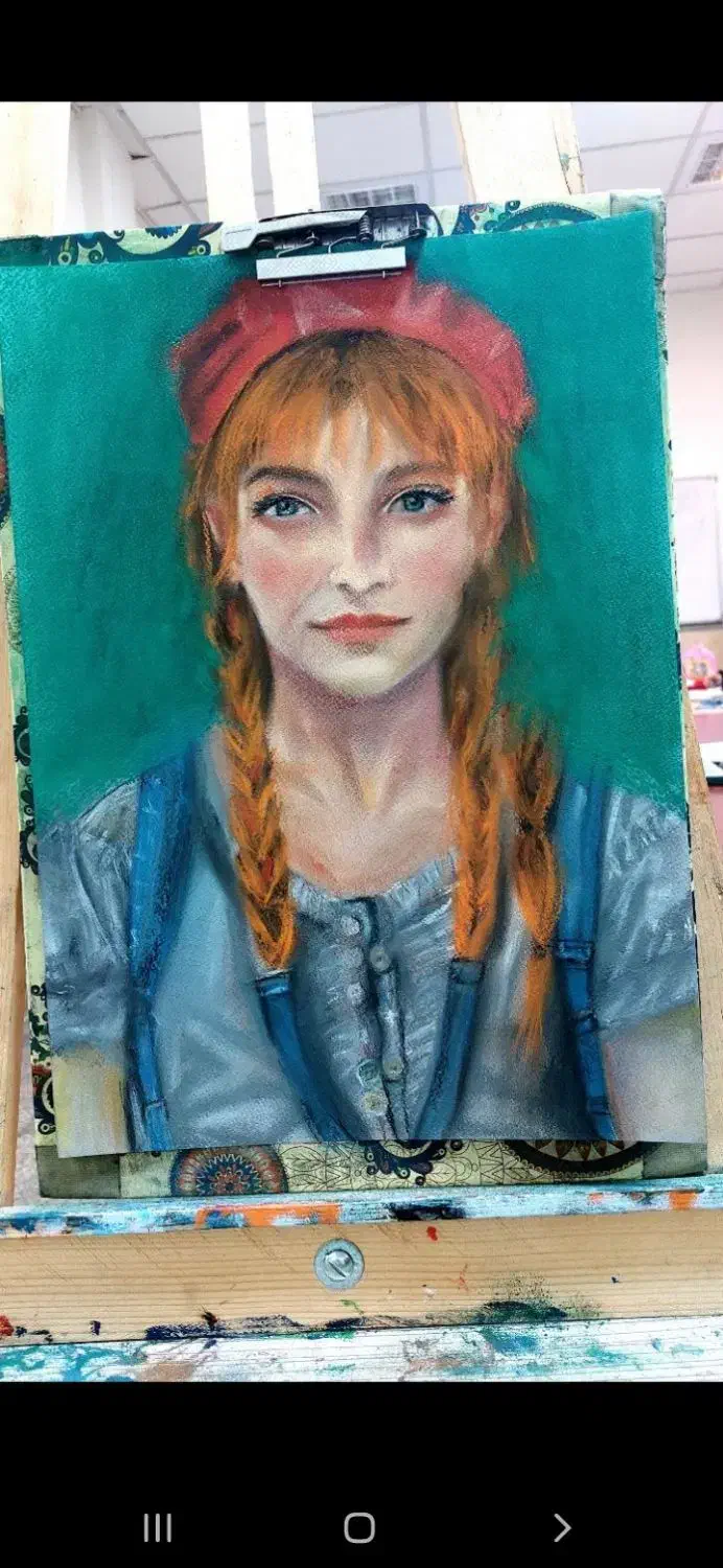 فروش تابلو چهره پاستل گچی ۳۵ * ۴۵ با قاب سفید|تابلو، نقاشی، عکس|تهران, سازمان آب|دیوار