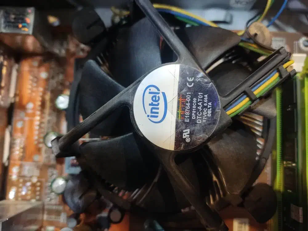 کیس کامپیوتر موس و کیبورد|رایانه رومیزی|فردیس, طالقانی|دیوار