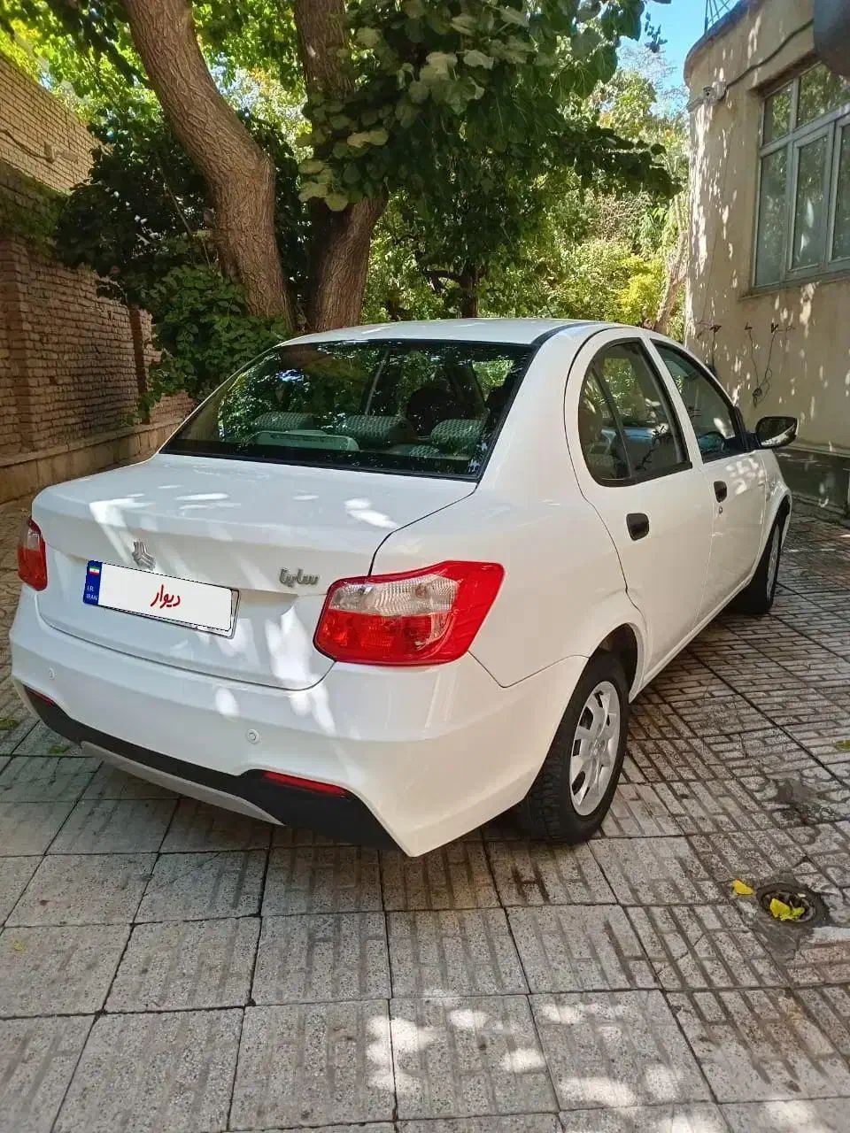 ساینا دوگانه سوز ۴۰۲|خودرو سواری و وانت|همدان, |دیوار