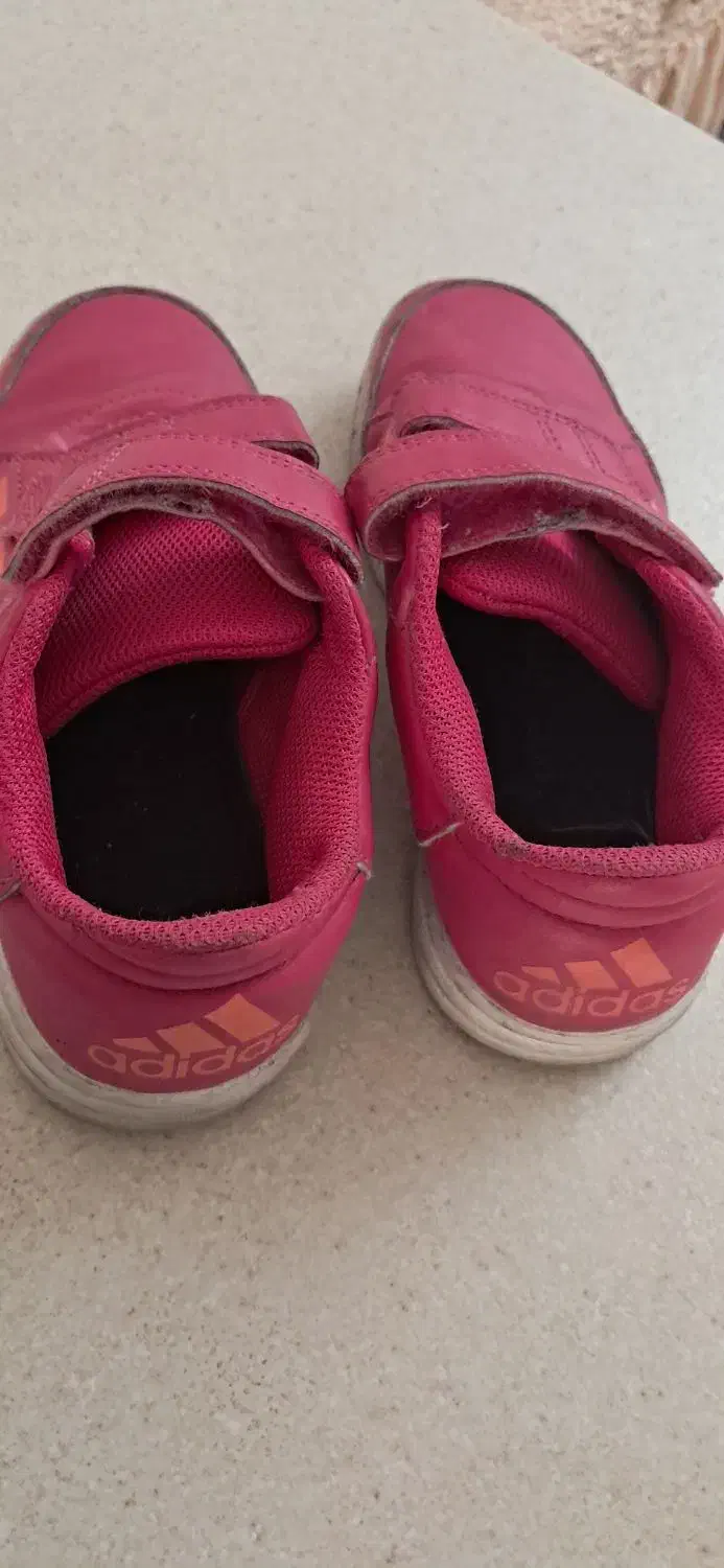 کتونی آدیداس خارجی اصل سایز تا ۹سال|کفش و لباس بچه|تهران, دکتر هوشیار|دیوار