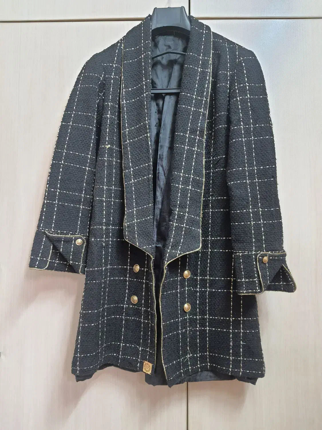 پالتو دخترانه|لباس|قم, چهل درخت|دیوار