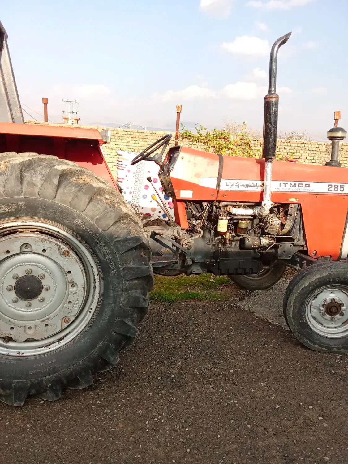 تراکتور285مدل85|خودرو سنگین|شیروان (لرستان), |دیوار