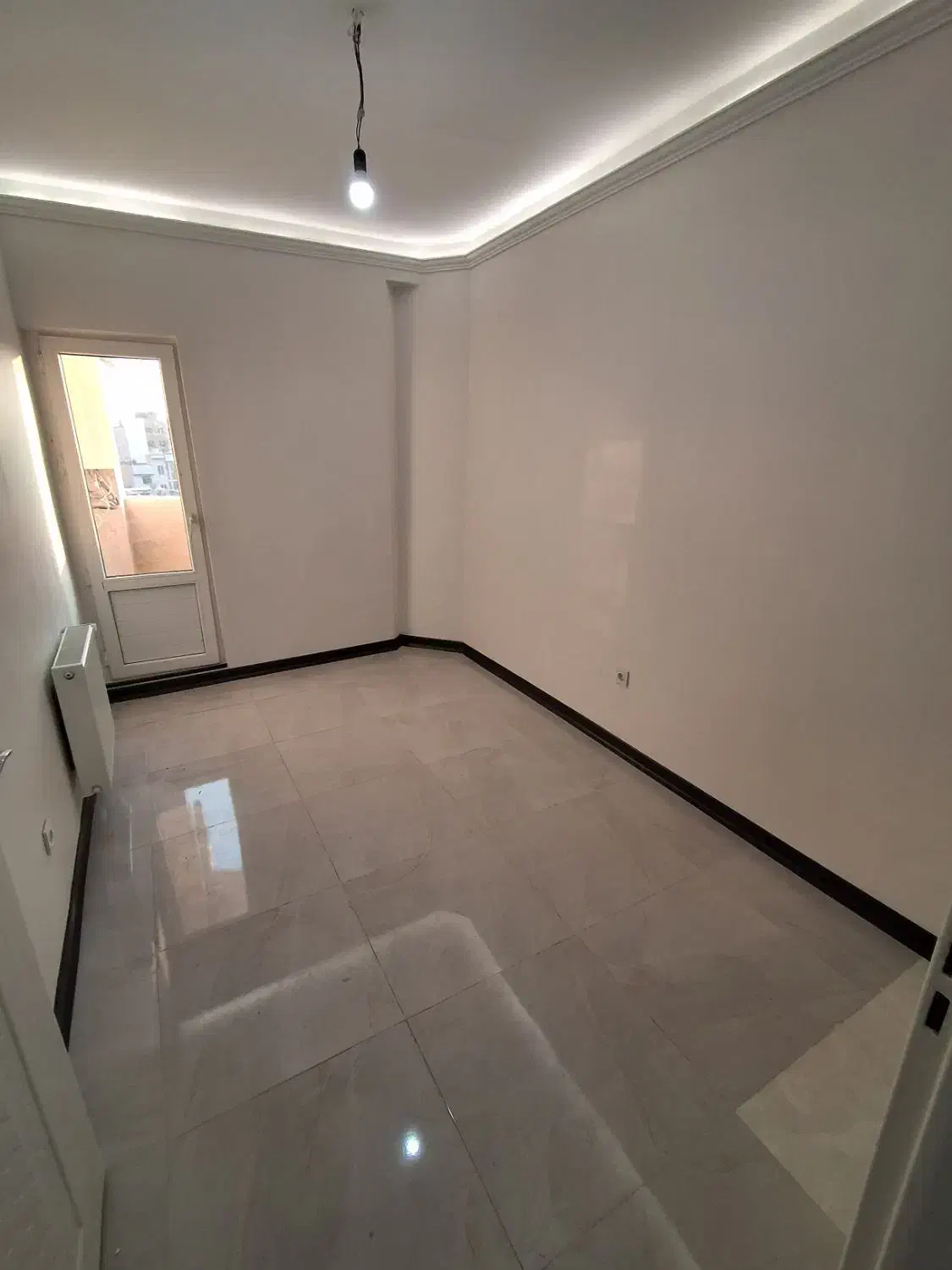 ۸۰ متر نوساز کلید نخورده تک واحدی عروس پسند