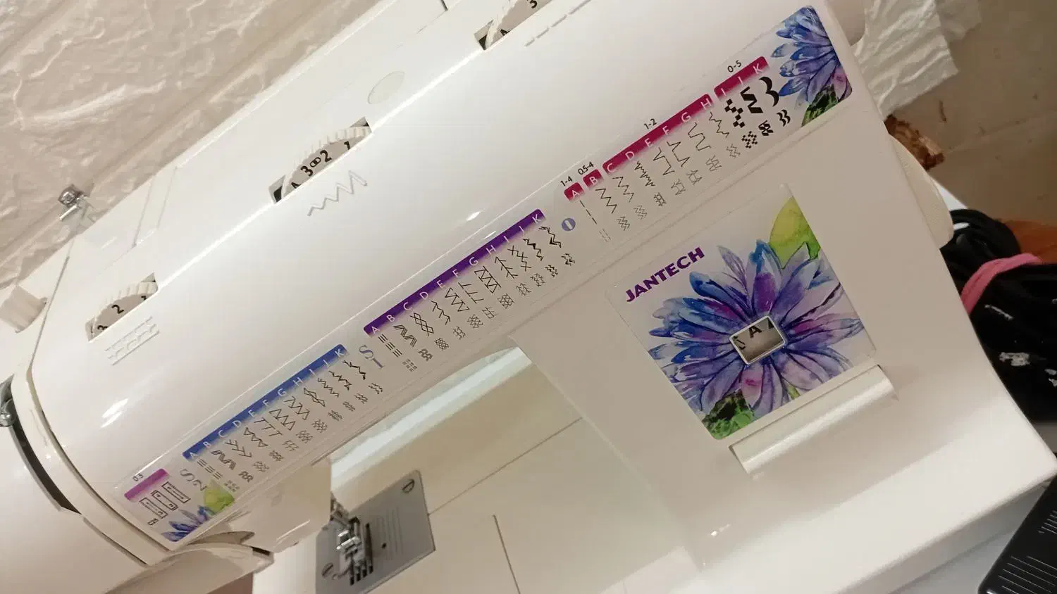 چرخ خیاطی جانتک|چرخ خیاطی و ریسندگی|کومله, |دیوار