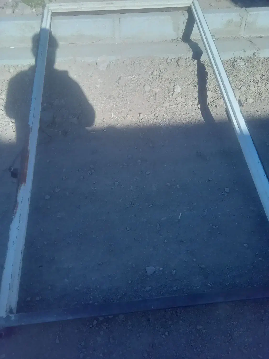 در حیاط سنگین وزن سالم بدون پوسیدگی|مصالح و تجهیزات ساختمان|اردبیل, |دیوار