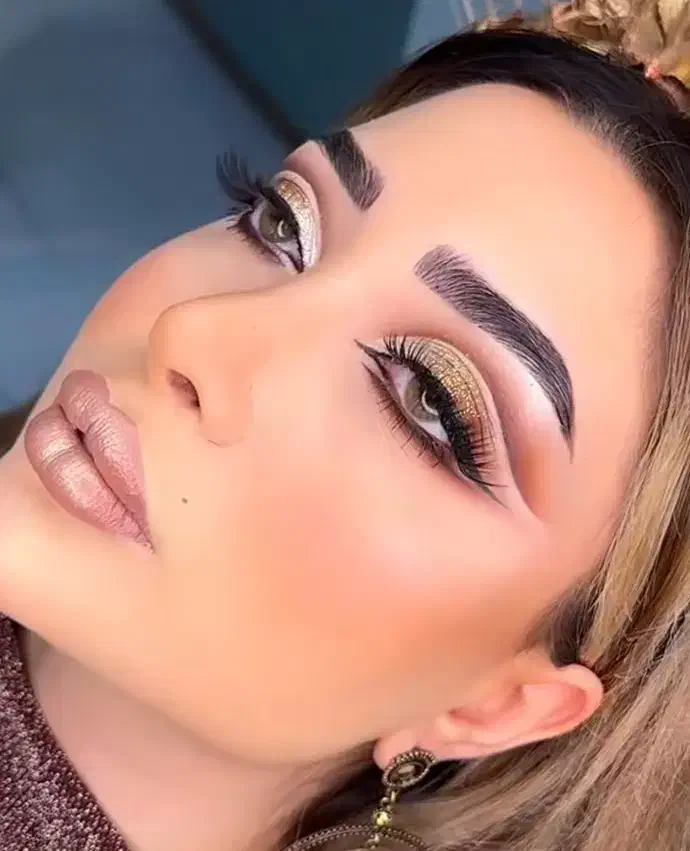 تخفیف آموزش صفرتاصد میکاپ تخصصی عروس|خدمات آموزشی|تبریز, |دیوار