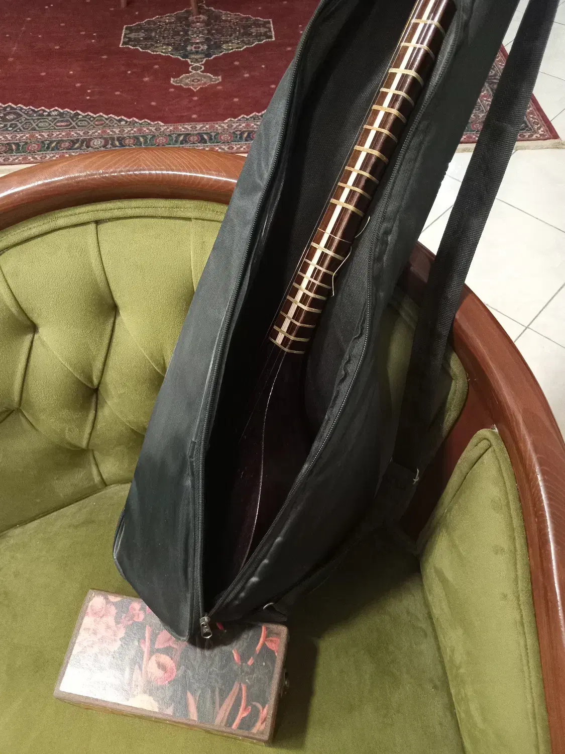 سه‌تار عظیمی|سازهای سنتی|هشتگرد, فاز ۱ مهستان|دیوار