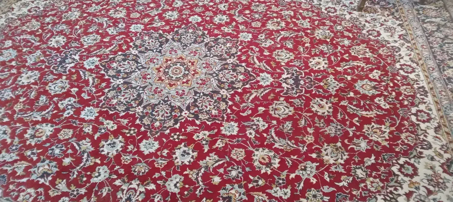 فرش دوازده متری ماشینی لاکی در حد نو|فرش|تهران, مدائن|دیوار